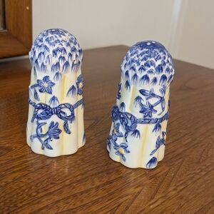 SPODE Imperial Garden Salt & Pepper Shakers